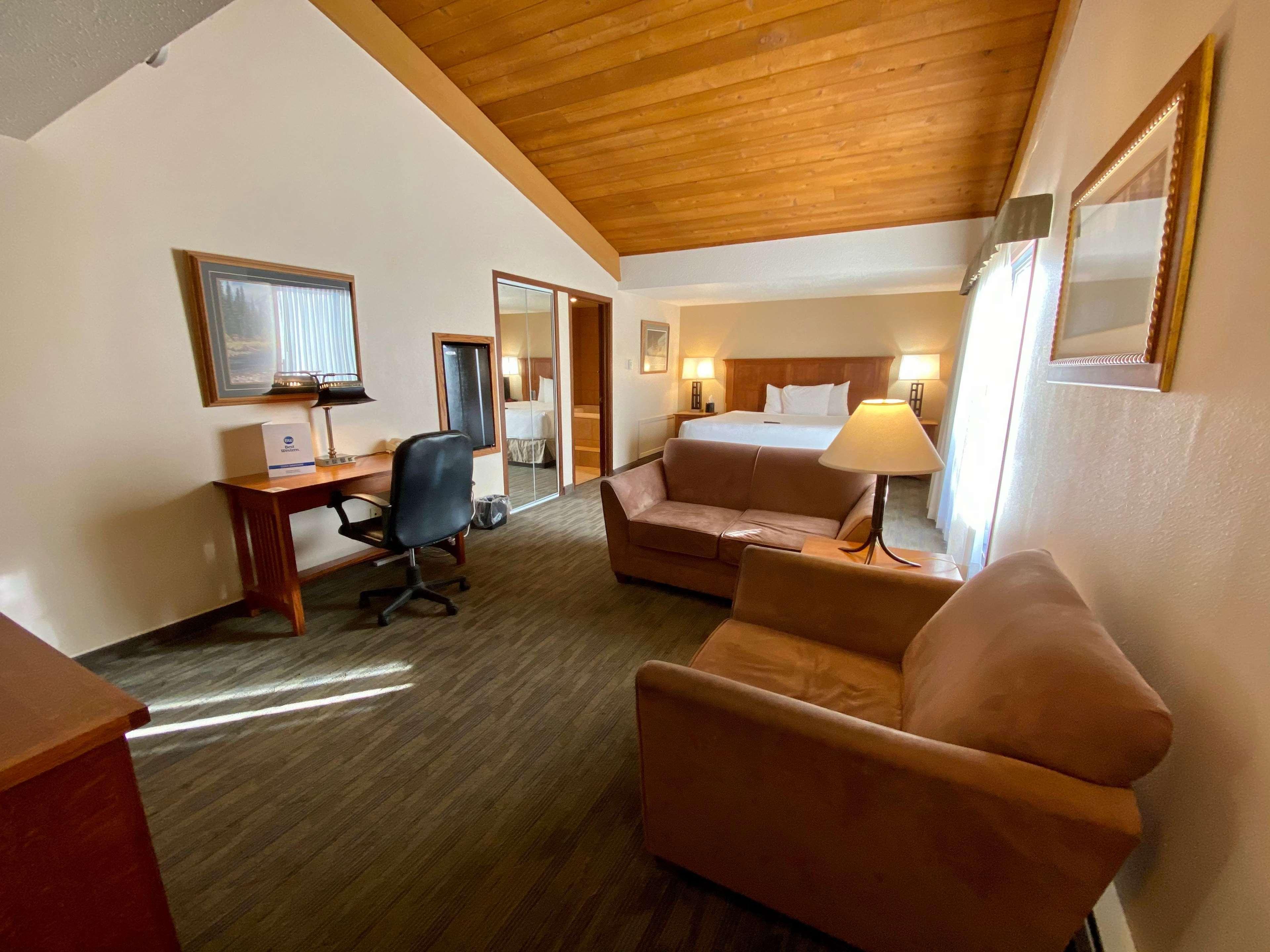 Best Western Sheridan Center Exterior photo